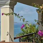 Delfino Blu Wellness Boutique מלון 4*