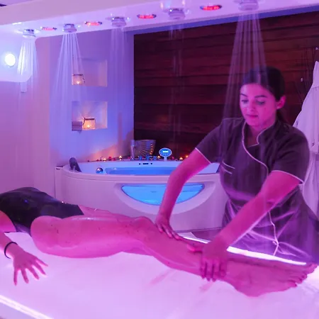 ホテル Delfino Blu Wellness Boutique アギオス・ステファノス