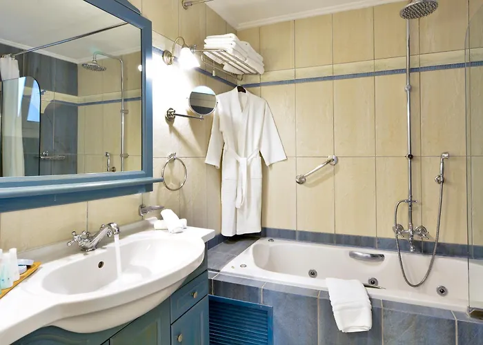 Delfino Blu Wellness Boutique 4*