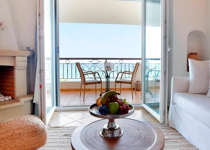 酒店 Delfino Blu Wellness Boutique 4*